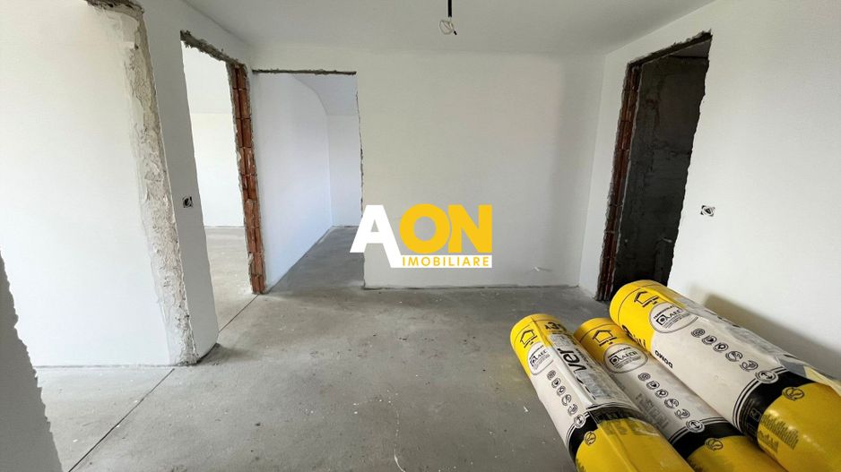 Casa de vanzare, S+P+M, 6 Camere, 2 Bai - Poză 11