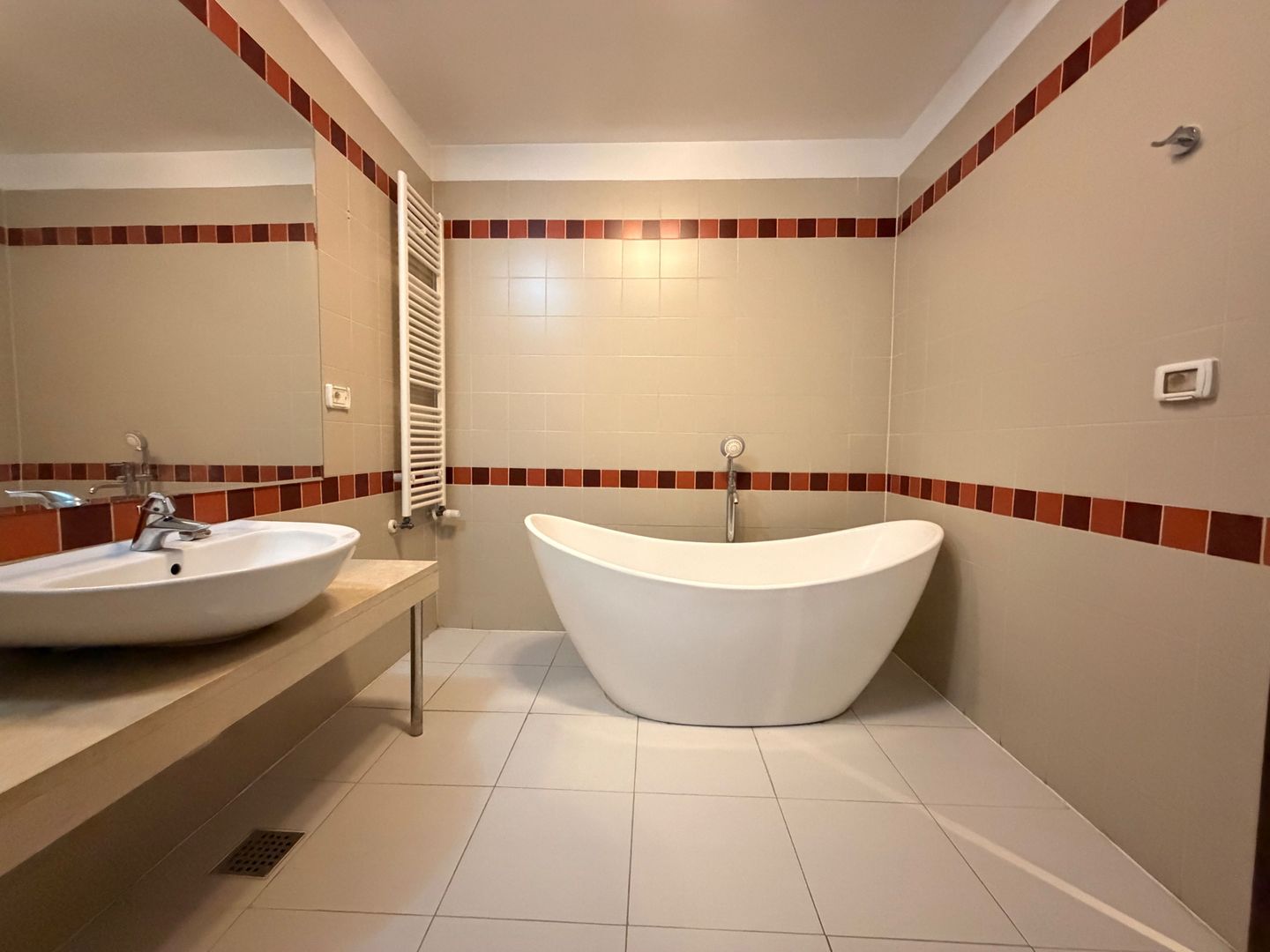 APARTAMENT 3 CAMERE | 2 LOCURI DE PARCARE | PREMIUM | TERASA + CURTE - Poză 13