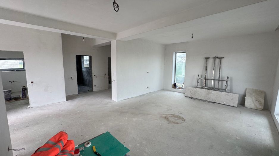 Vila Tunari MODERNA si spatioasa teren 500m, TOATE UTILITATILE - Poză 7