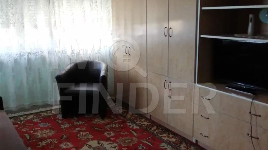 Apartament o camera zona OMV - Poză 1