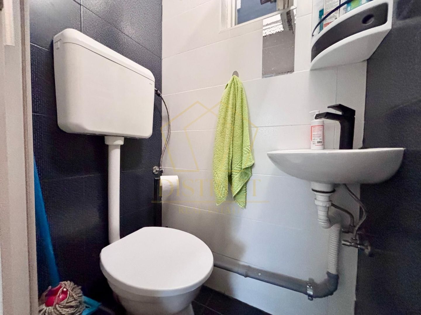 Apartament decomandat cu 3 camere, etaj 1 | Sagului - Poză 9