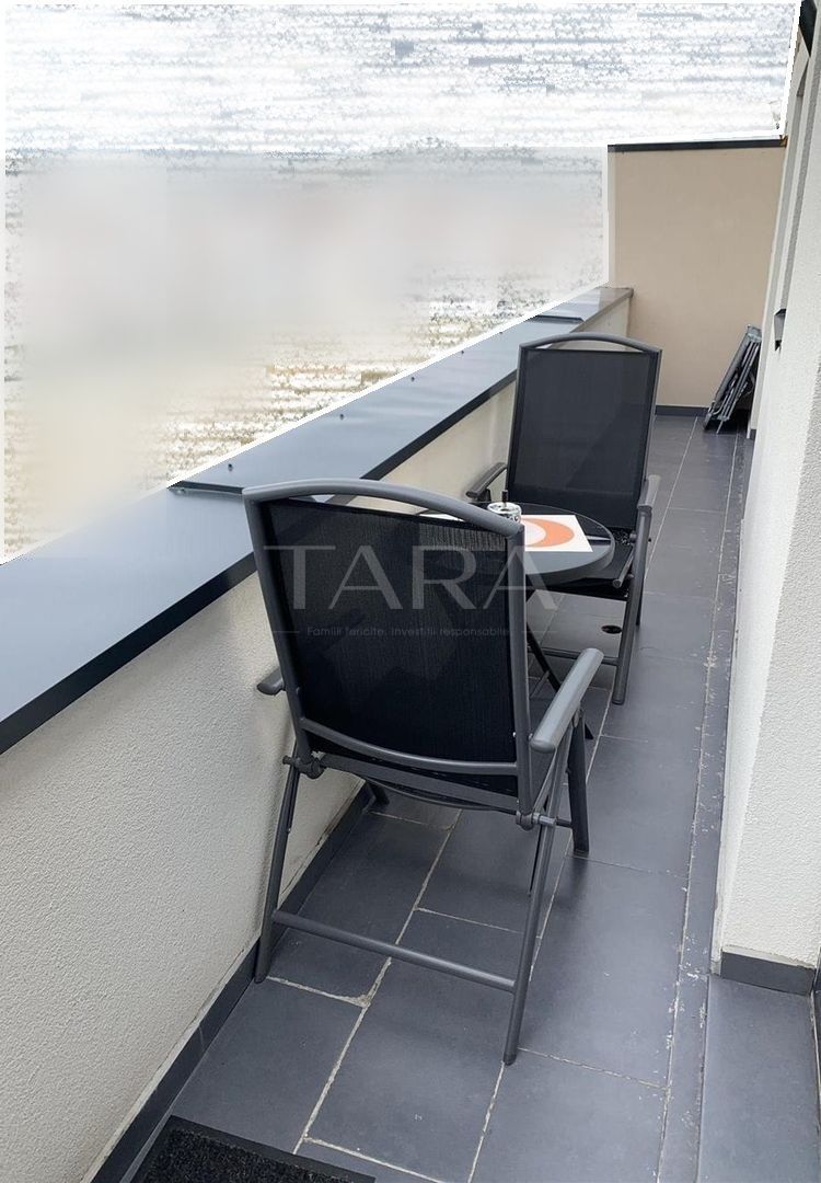Apartament 2 camere, ultimul etaj, panoramă superbă,  balcon 10 mp - Poză 8