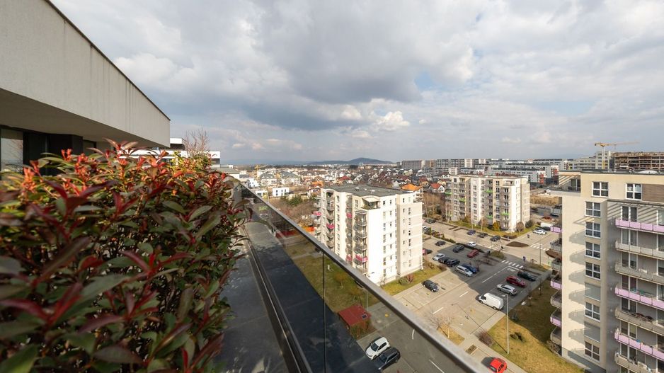 Penthouse superb, 3 camere+parcare subterana ,203 mp-Coresi - Poză 23