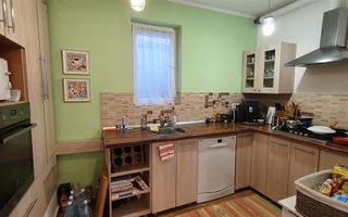 Casa 3 camere, 1259 mp teren, zona Centru - Poză 9