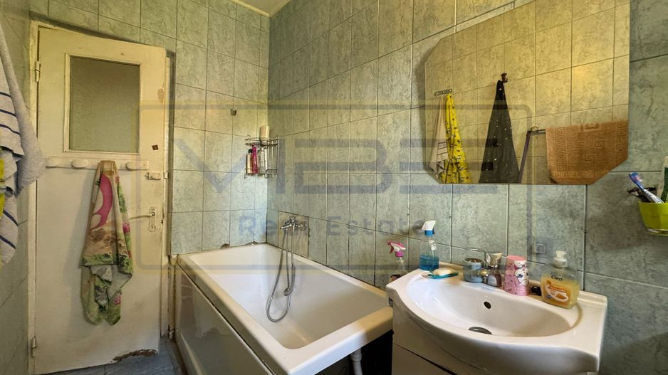 Apartament 2 camere decomandat zona Podul de Fier - Poză 14