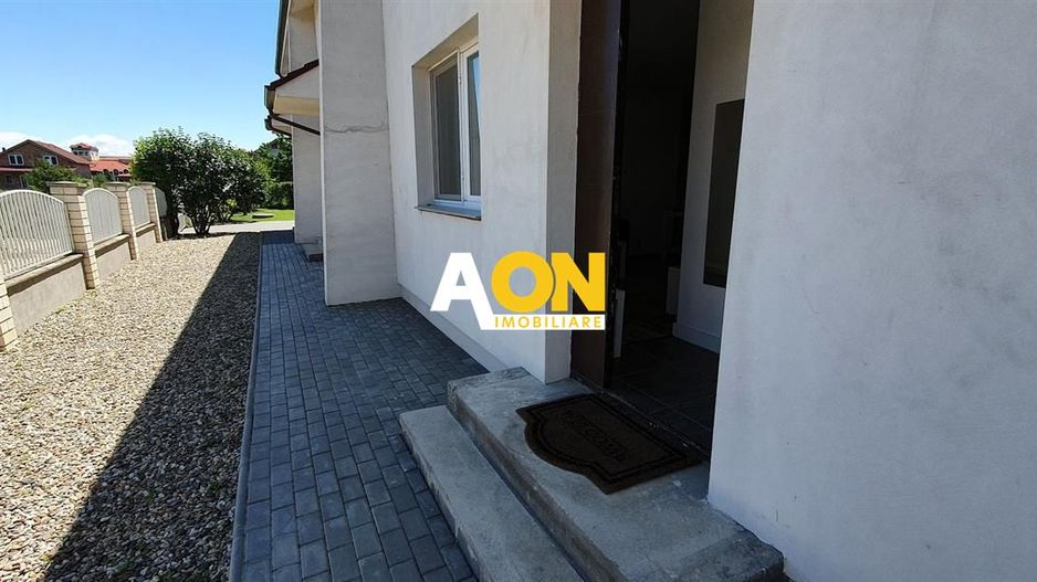 Casa tip insiruit, 5 camere, 2 bai, mobilata si utilata - Poză 14