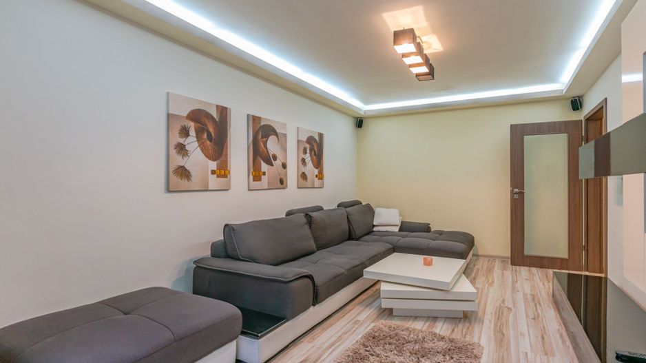 Apartament Mobilat si Utilat cu Loc de Parcare - Poză 2