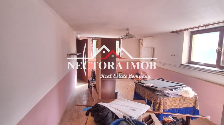 NECTORA IMOB-CASA mare 5 camere, 3 bai, pod, demisol pentru birouri - Poză 21