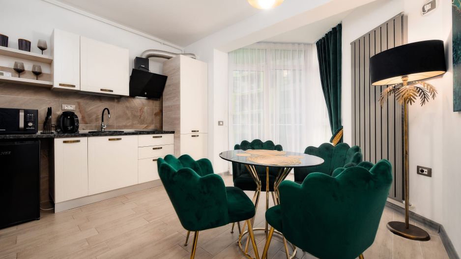 De vânzare apartament 2 camere – Mamaia Sat, Complex Alezzi - Poză 6