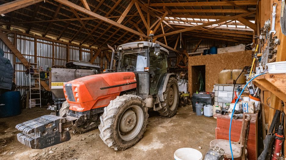 Proprietate de 115 HA cu vie de calitate! - Poză 11