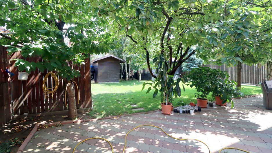 Vilă Individuală cu o curte generoasa zona Aparatorii Patriei - Poză 39