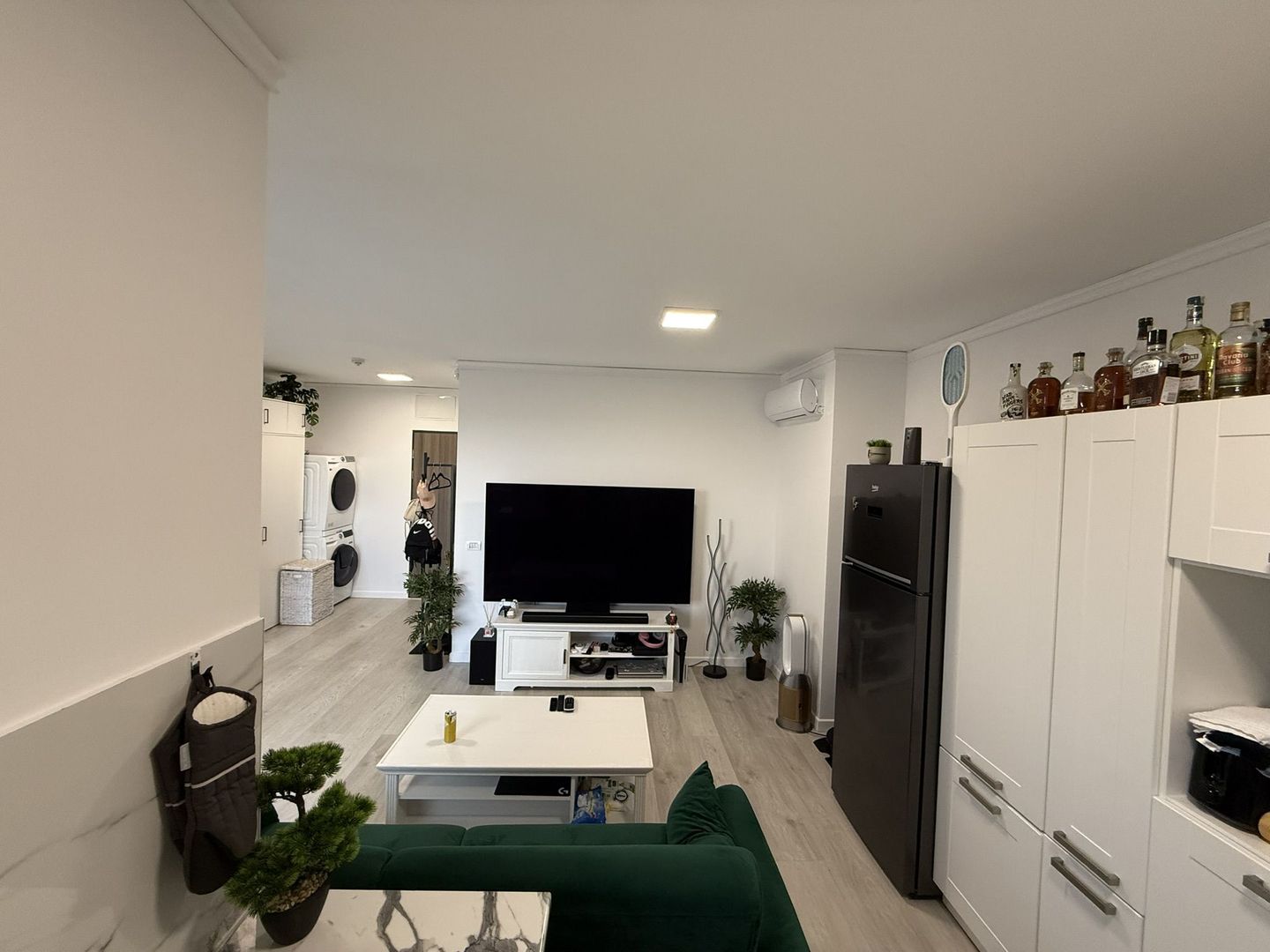Ap. 2 cam, terasa, parcare, West Residence. 120.900 E neg. Comision 0 - Poză 8