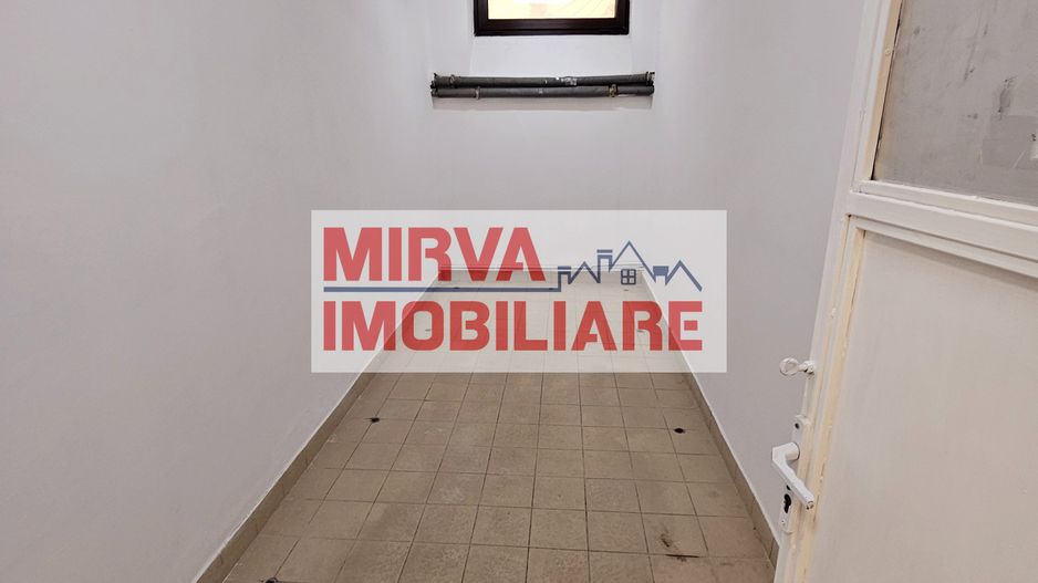 2 Vile Interbelice | Zonă Centrală | Renovate Integral 2024 - Poză 40