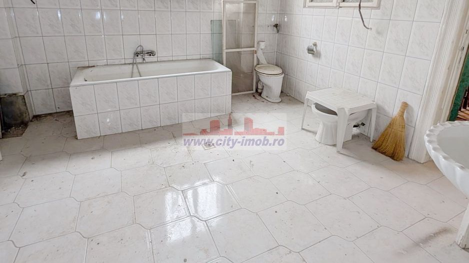 Vanzare Vila Interbelica Cismigiu Centru Bucuresti - Poză 17