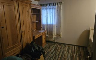 Inchiriez casa in Sanpetru - Poză 13