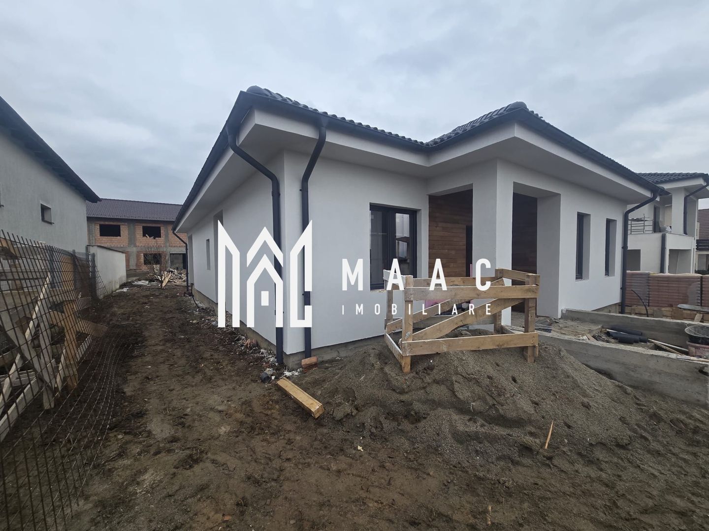 Casă pe un nivel de vânzare, 130 MPU I Selimbar - Poză 5