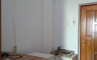 EXCLUSIVITATE. Garsoniera confort 2, zona Scoala de Politie. - Poză 5