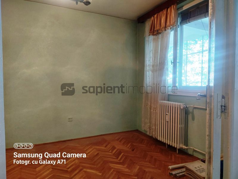 Apartament tip C cu 3 camere str.Sovata - Poză 2