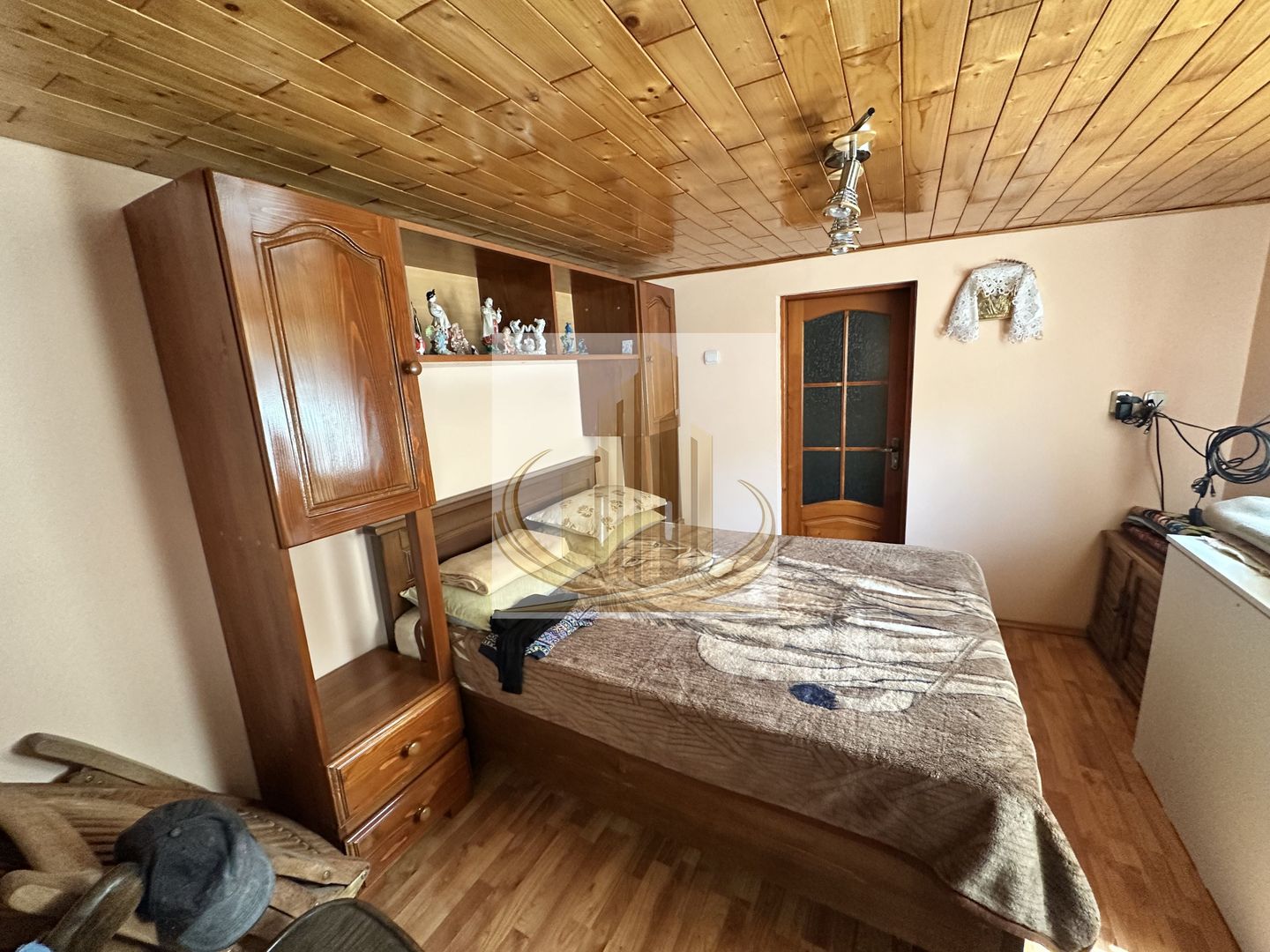 Casă 160 mp + atelier 200 mp + anexă + teren 1.000 mp | Exclusivitate - Poză 13