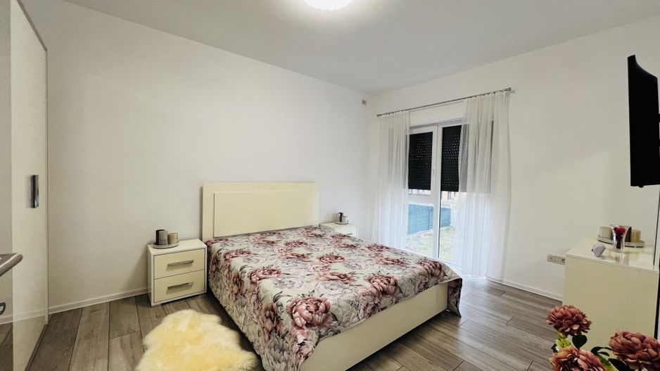 Apartament 3 camere Complet Mobilat si Utilat - Dumbravita - Poză 5