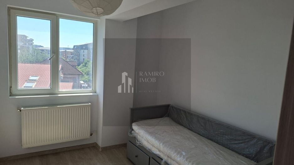 Apartament 3 camere decomandat zona Titan - Poză 4