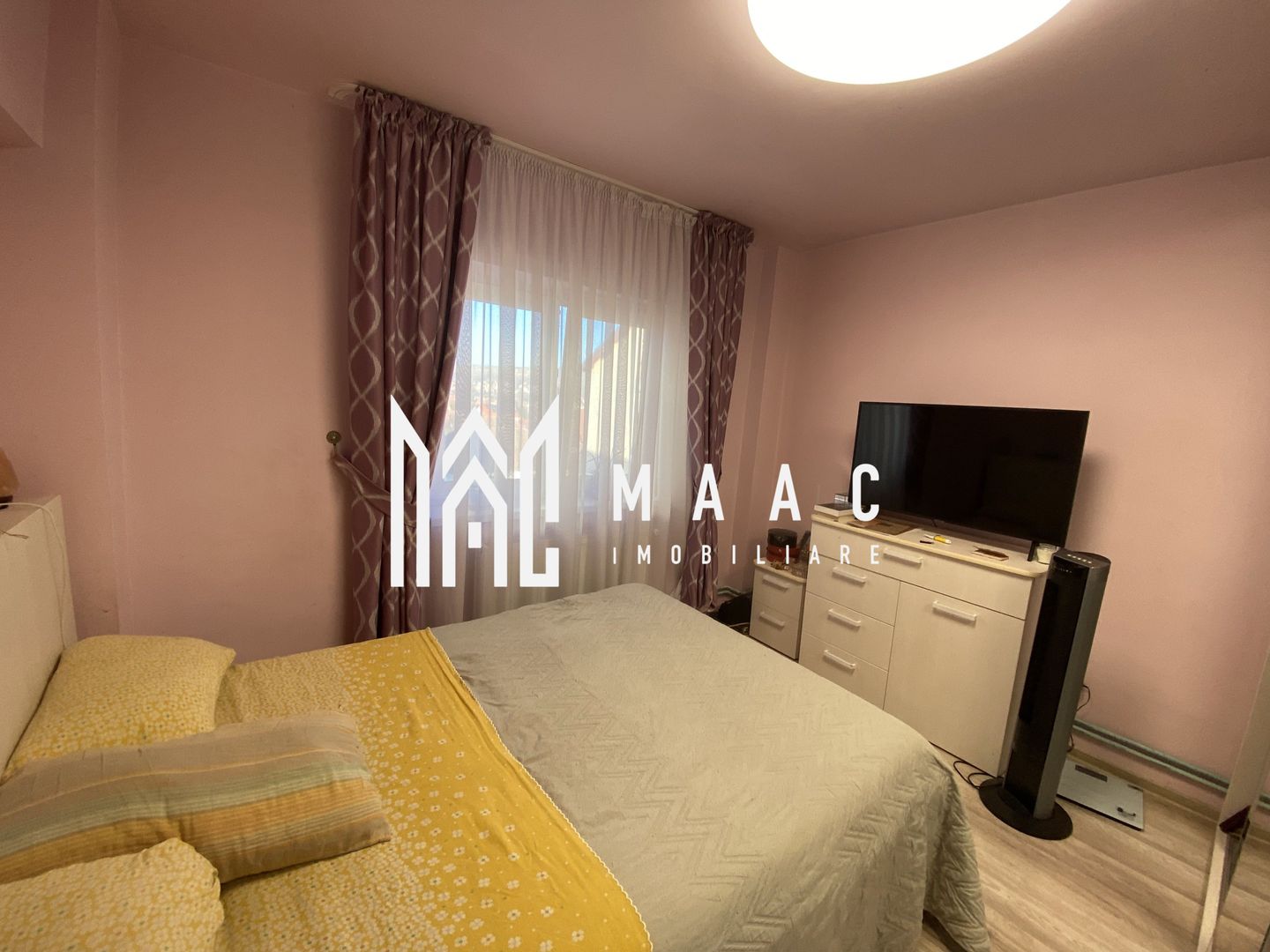 Apartament 4 camere decomandat | Centrală, Cisnădie | 70 mp - Poză 1