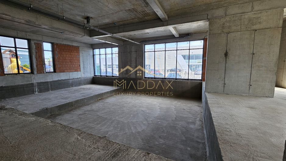 Spatiu comercial cu piscina acoperita***512mp utili//Pipera - Poză 10