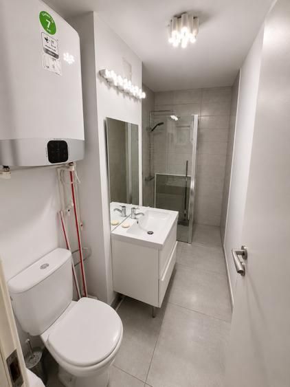 De Închiriat Apartament 2 Camere, în Apropiere de Tineretului - Poză 4