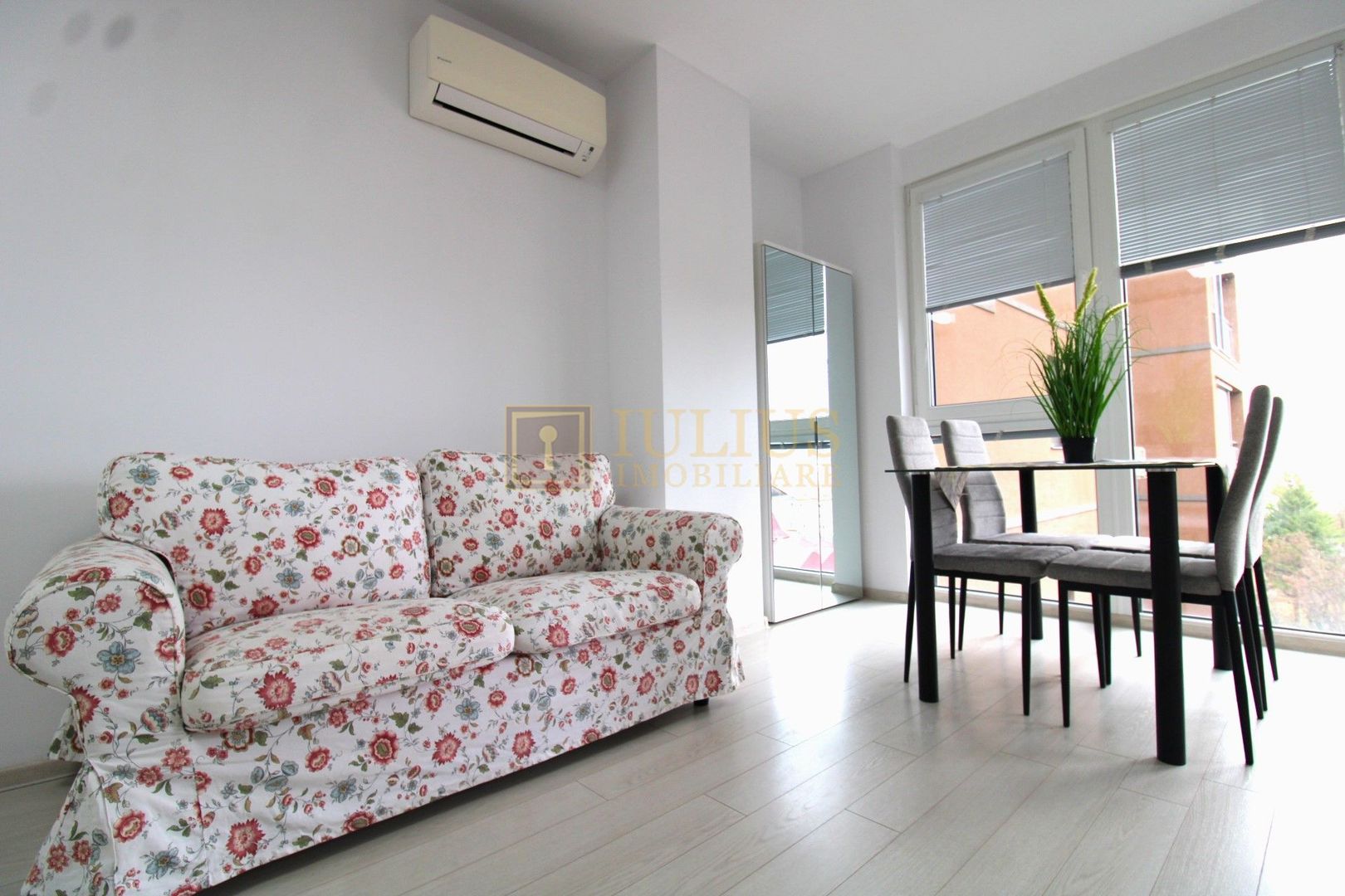 2 camere, loc de parcare/ Spitalul Judetean/Aem - Poză 2