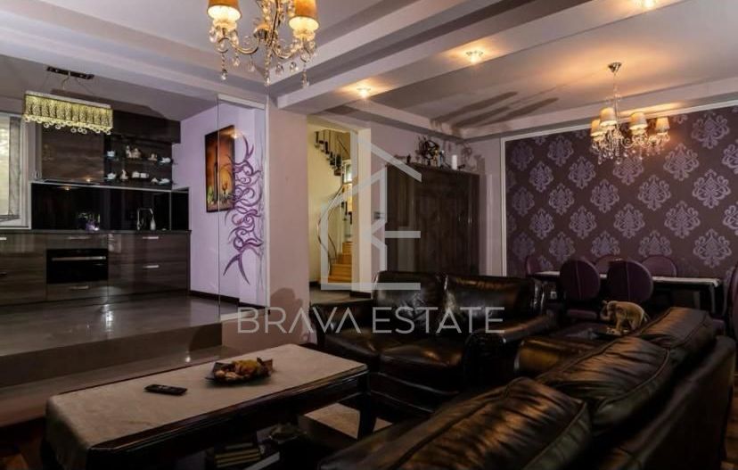 Casă de vânzare, 250 mp, 7 camere, zona Iris - Poză 1