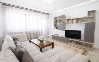 Premium Clasa A, 75mp, luminos, mobilat, echipat, ca nou, panorama, Tractorul, B - Poză 1