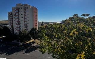 Apartament 3 camere de vânzare – Micro 7 - Poză 4