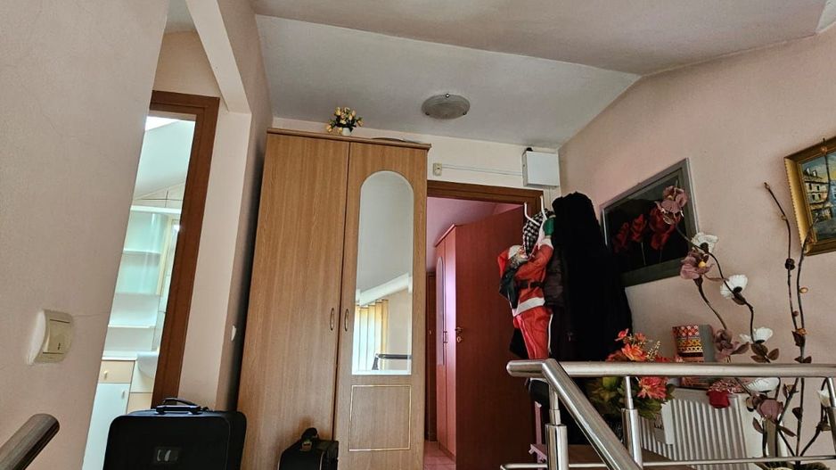 Casa- zona Spitalul nr1 - Poză 27