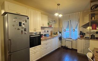 Apartament 3 camere zona Nufarul - Poză 3