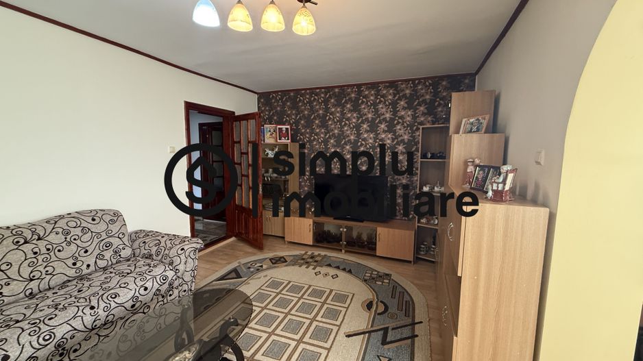 3 decomandate, etaj 2/4, centrala termica, Rovine - 157 000 Euro - Poză 3