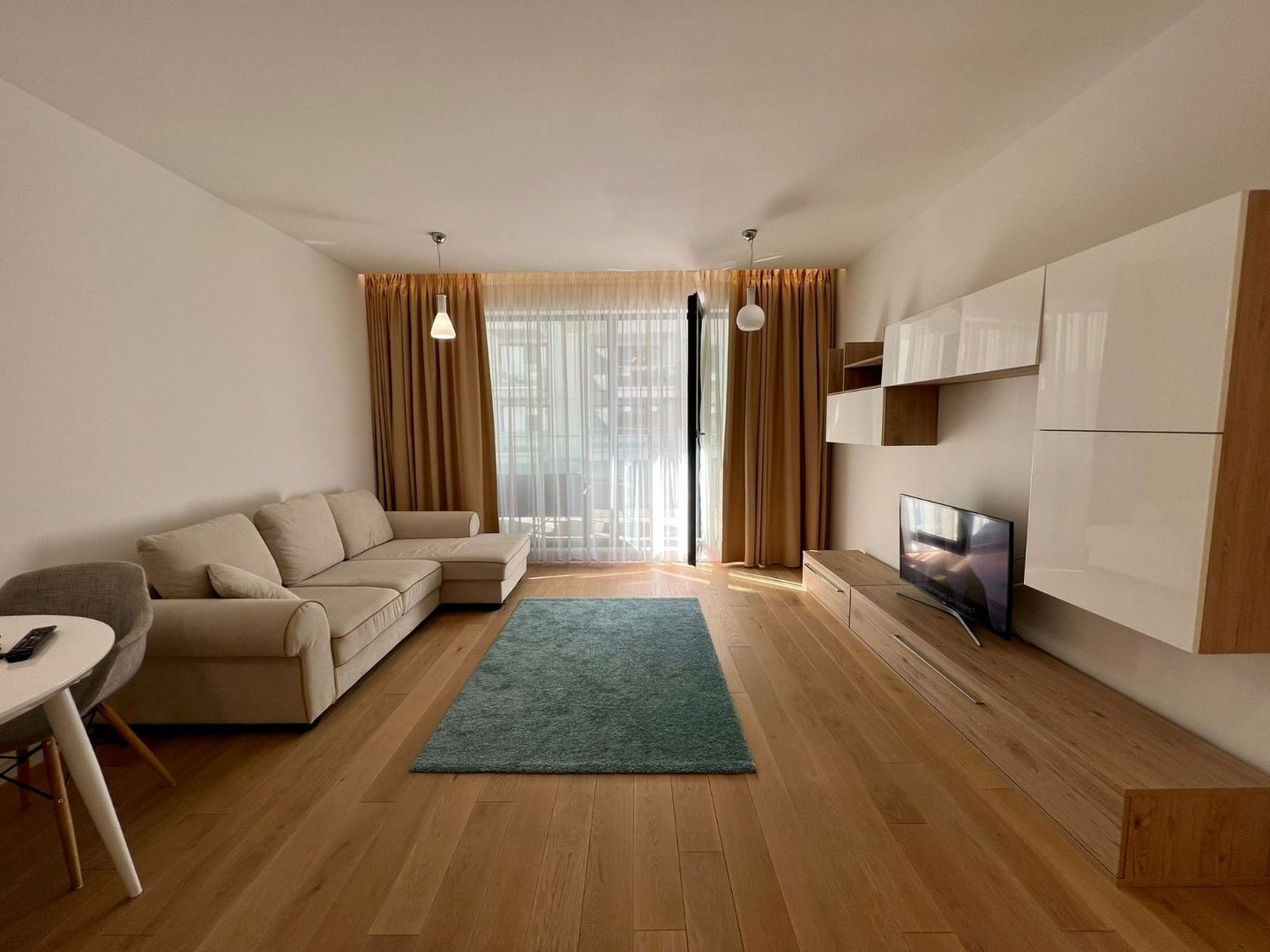 Apartament modern exclusivist cu 2 camere în One Herăstrău Plaza - Poză 3