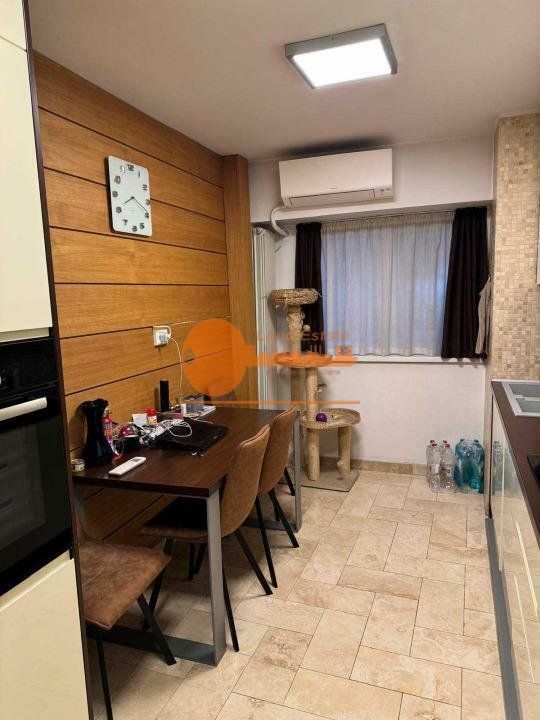 3 camere Victoriei-Piata Victoriei ( 1995-Renovat ) - Poză 9