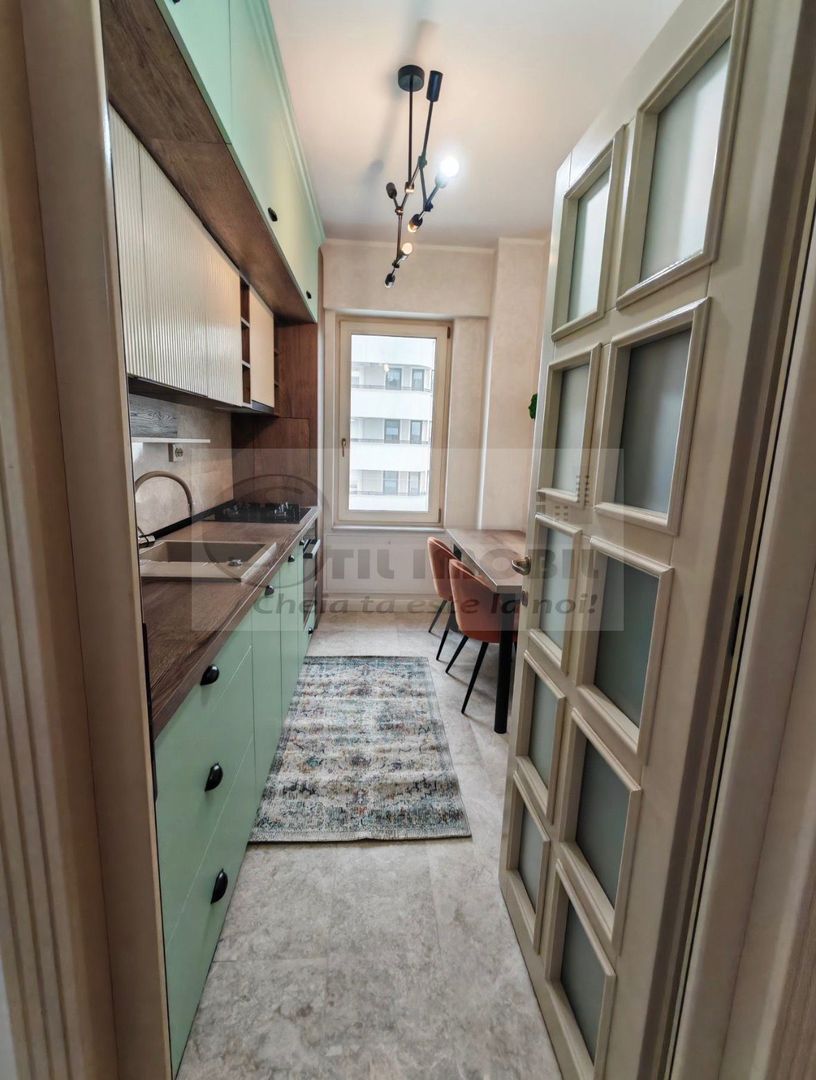 Apartament premium cu 3 camere - Complex Royal Town, Copou - 750€ - Poză 3