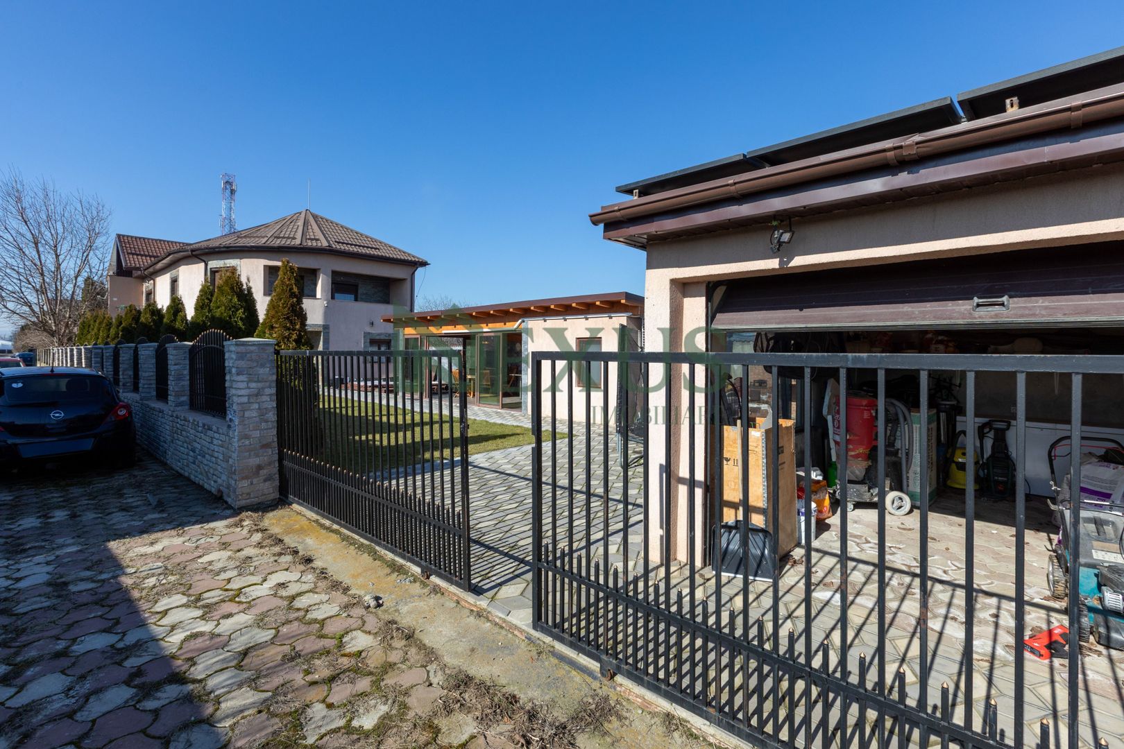 Casă/Vilă modernă de vânzare la intrare în Bogdan Vodă, județul Bacău. - Poză 15