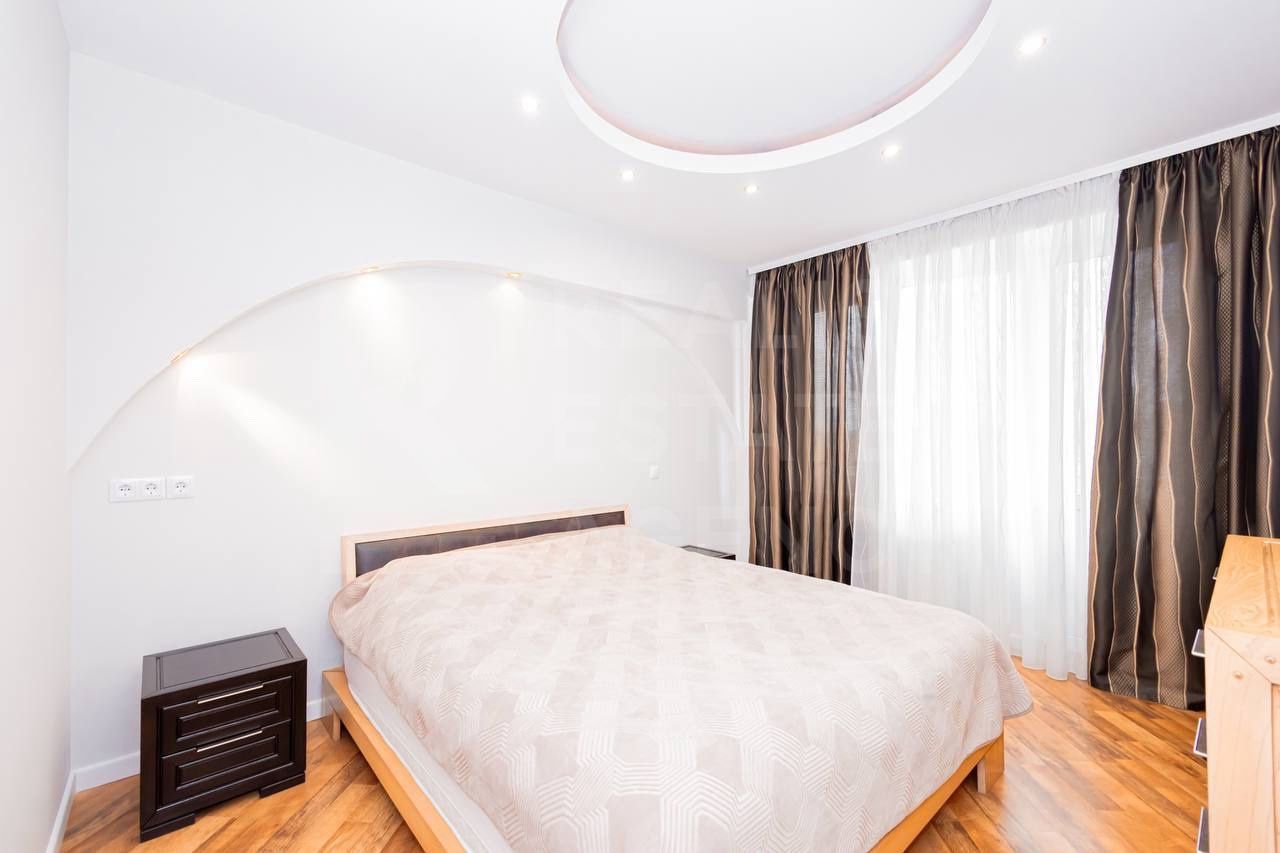 Chirie, apartament, 2 camere, strada  Mihai Eminescu, Centru - Poză 5