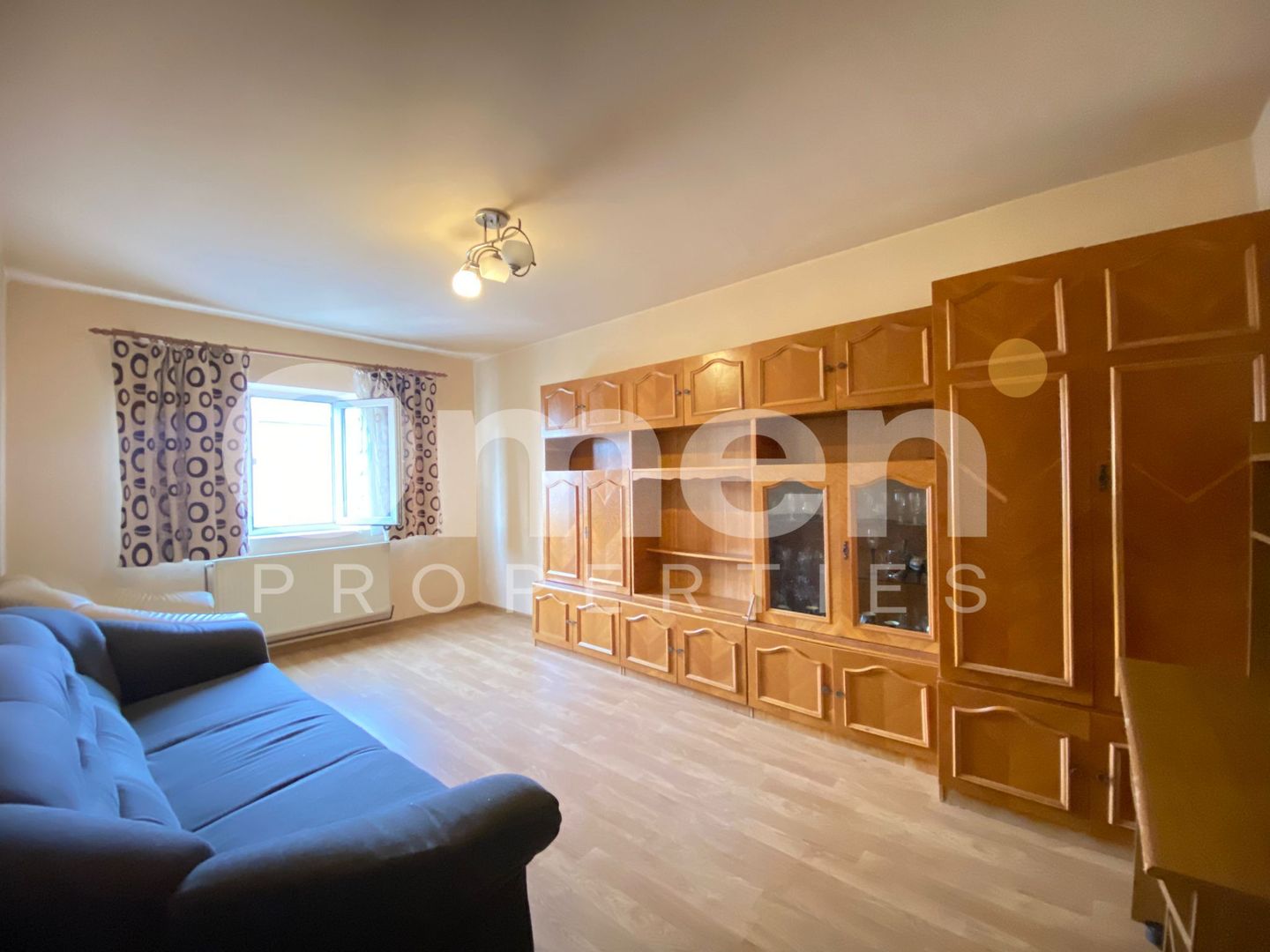 Apartament cu 3 camere, decomandat, etaj intermediar, zona Farmacia Somesan - Poză 2