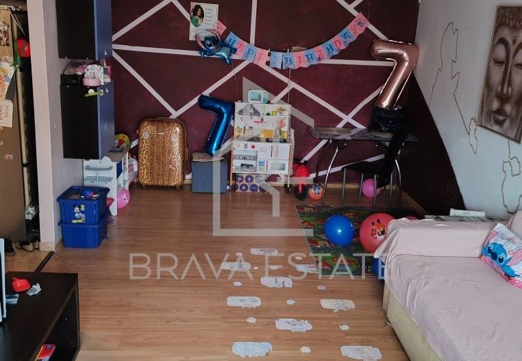 Apartament 2 camere, 56mp, balcon, zona Porii - Poză 1