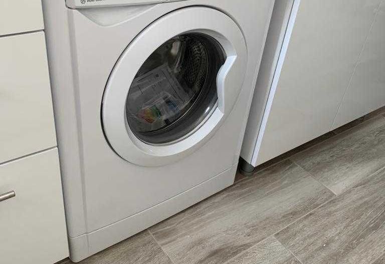 Vând Garsonieră 36 mp, Complet Mobilată și Utilată - Stradală - Poză 4