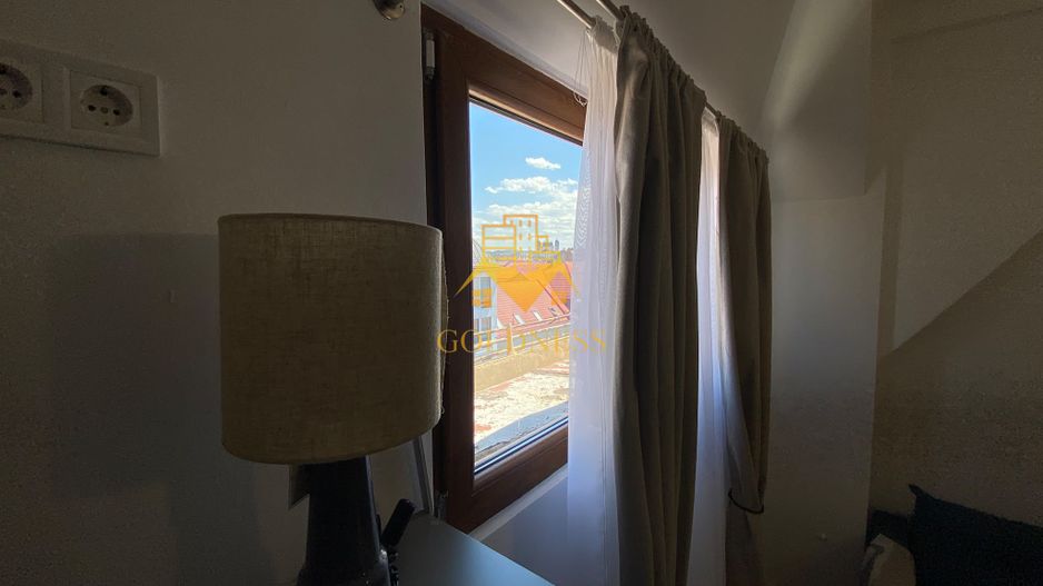 Apartament 40 mp la 2 minute de Piata Muzeului! Bloc istoric cu lift! - Poză 11