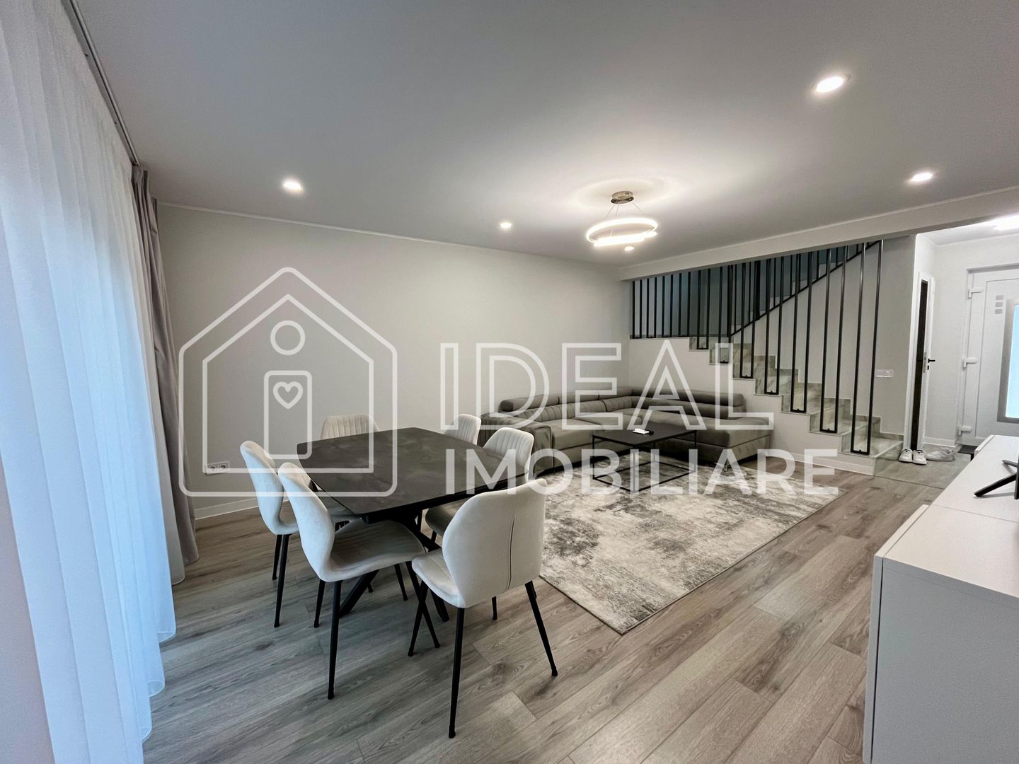 Casa moderna cu 4 camere de închiriat - Șelimbăr - Poză 5