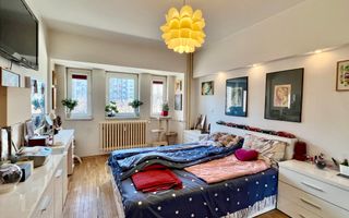 3 camere Unirii -Libertății | Vedere Parlament & Catedrală | Bloc 1992 - Poză 5