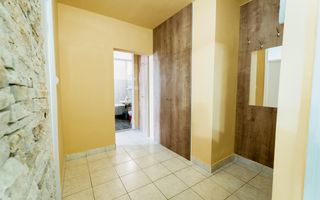 În Micălaca apartament cu 2 camere - Poză 1