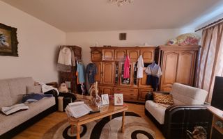 Casa de vanzare 5 camere, 805mp teren, Centru - Poză 2