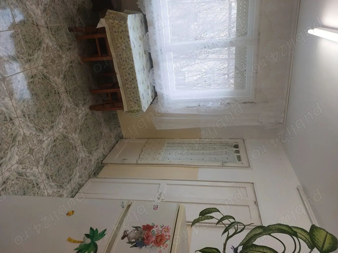 BRASADAS vinde ap 2 cam etaj 4/4 in Micro 16. - Poză 3