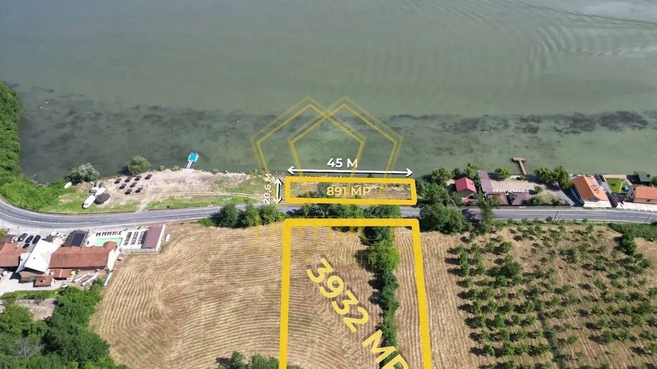 Teren intravilan cu iesire la Dunare | Clisura Dunarii - Poză 1